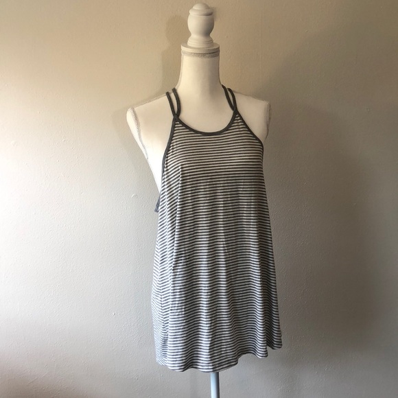 Poof Apparel Criss-Cross Strap Cami - NWT - Size M - Picture 2 of 6